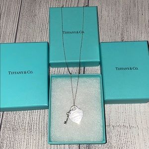 Tiffany heart & key pendant medium 18in necklace.